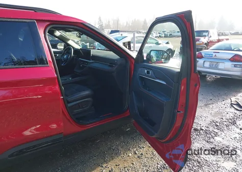 2025 Ford Explorer St z USA, uszkodzony, nr VIN 1FMWK8GC3SGC07992